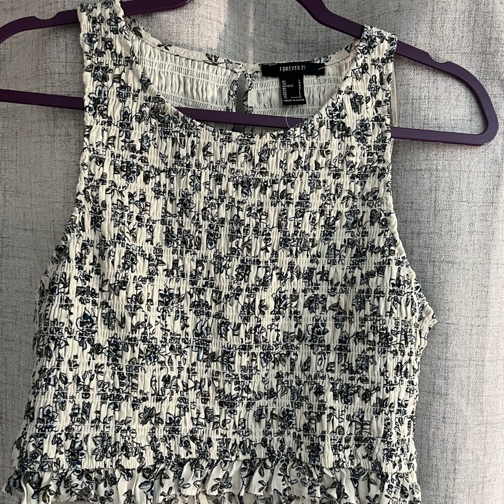 Forever 21 Blue and White Floral Smocked Crop Tank